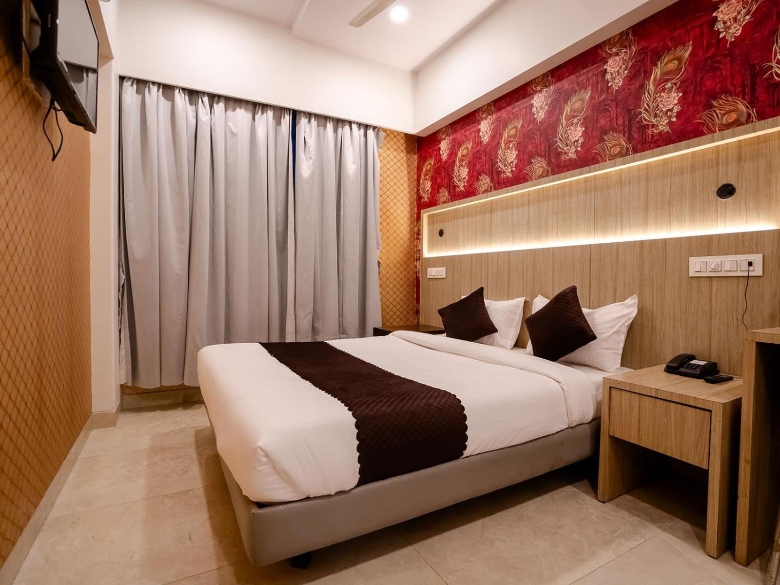 Hotel Grand Seasons- Наві-Мумбаї Екстер'єр фото